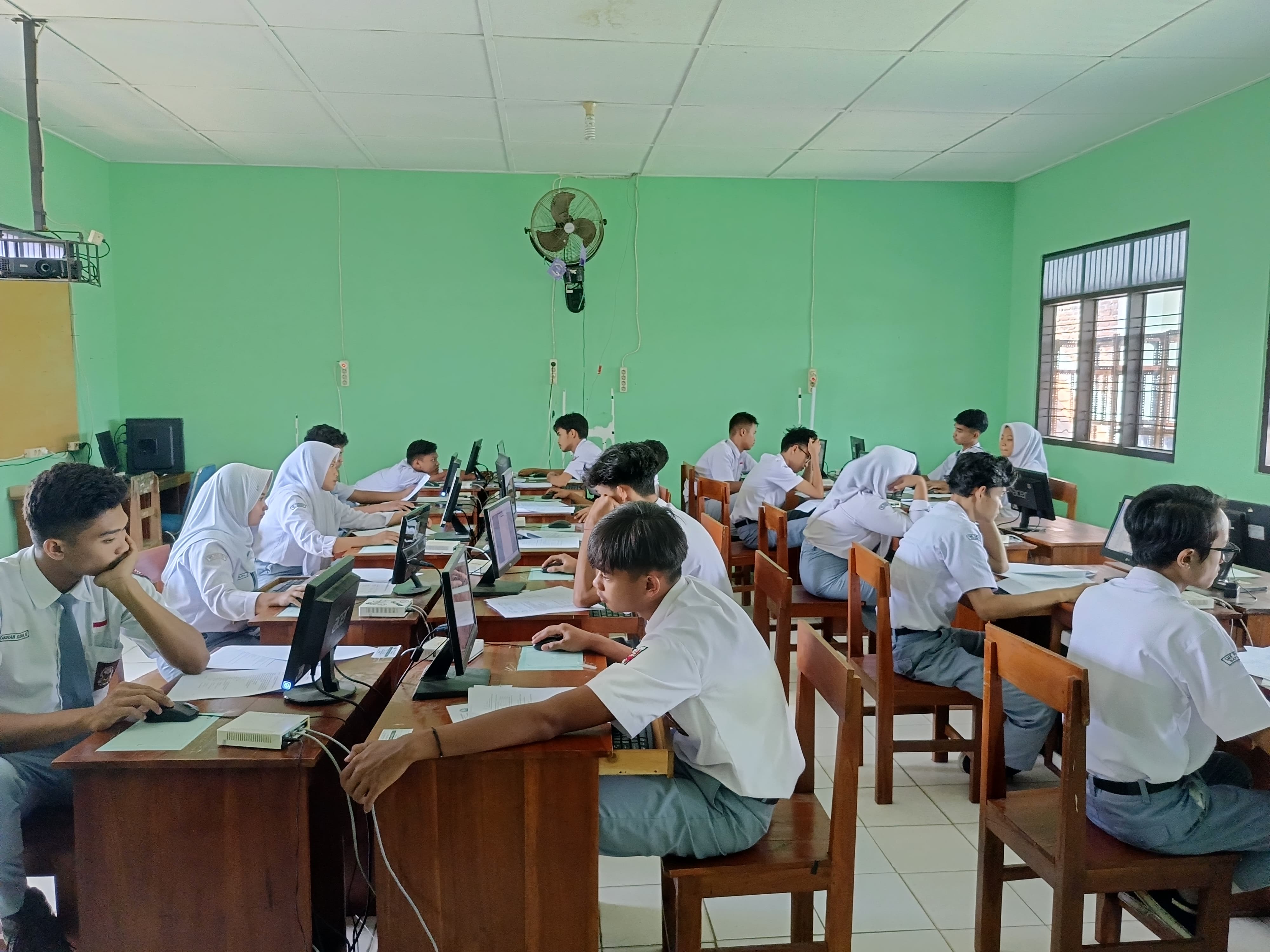 Teknik Jaringan Komputer dan Telekomunikasi 8